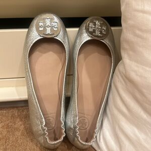Tory Burch Silver Metallic Minnie Ballet shoes - never worn